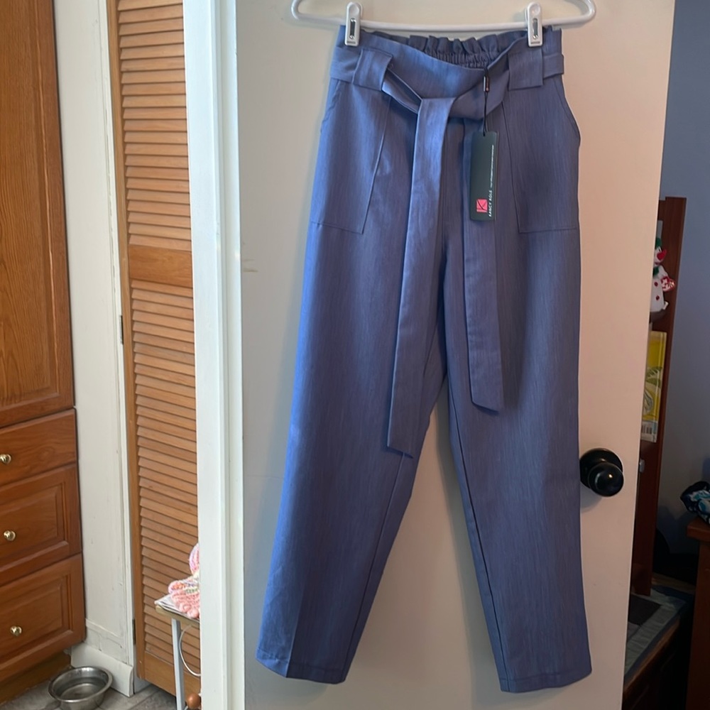 New with tags Nancy Kole pants